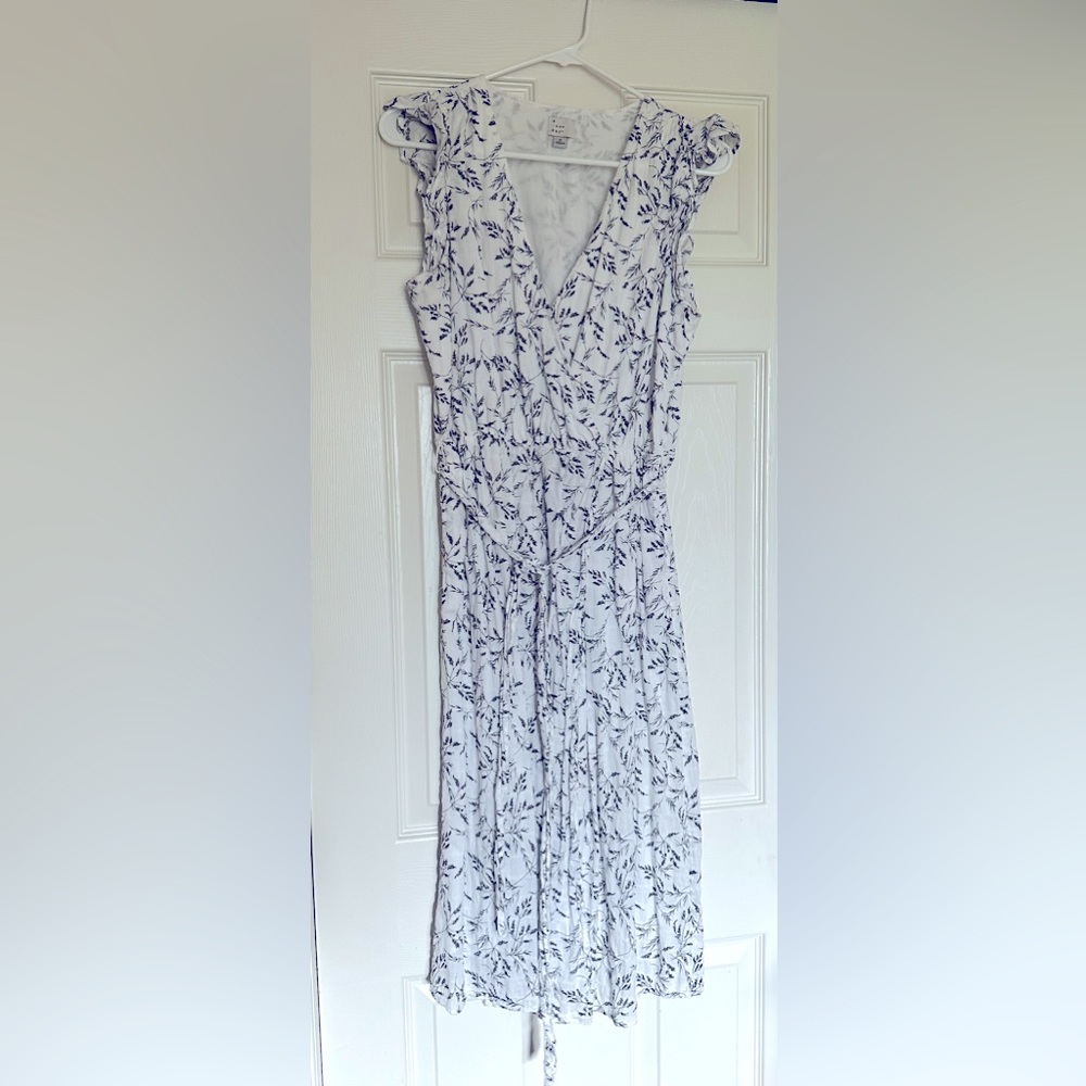 A New Day black and white sleeveless midi dress